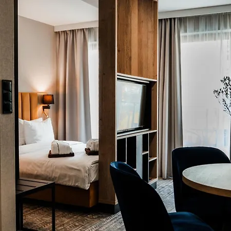 Zloty Horyzont 4*