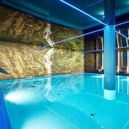 Szálloda Zloty Horyzont 4*