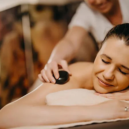 Zloty Horyzont ホテル 4*